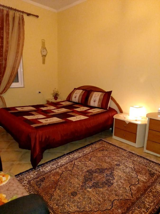 Manthoguesthouse Gjirokastër Exteriér fotografie